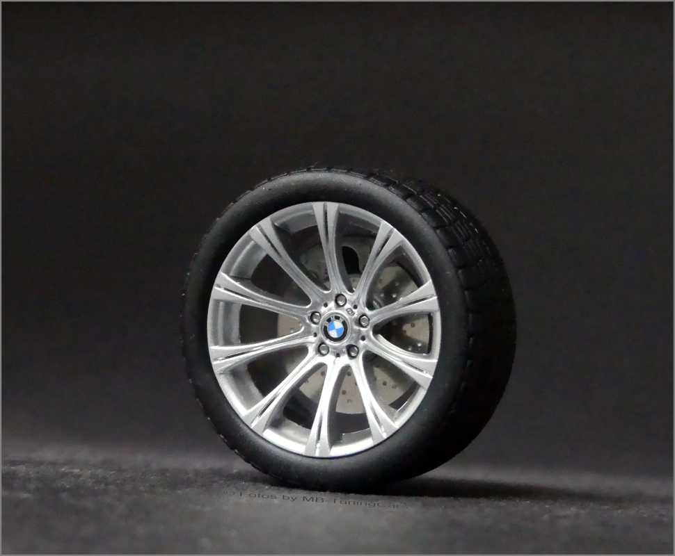 1:18 BMW M5 E60 Felgensatz